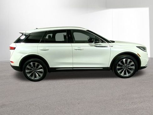 Used 2021 Lincoln Corsair Reserve w/ Equipment Group 201A image 35