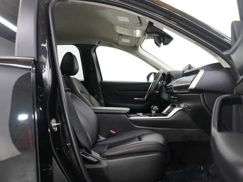 Certified 2024 MAZDA CX-90 3.3 Turbo w/ Select Package image 11