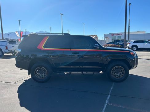 Certified 2023 Toyota 4Runner 40th Anniversary SE image 6