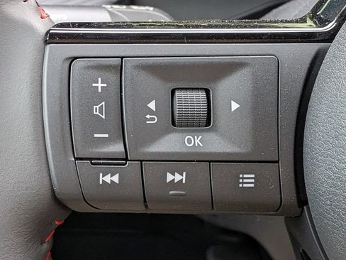 New 2026 Nissan Kicks SR w/ Cold Weather Package image 24