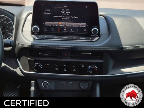 Used 2023 Nissan Rogue S FWD image 21