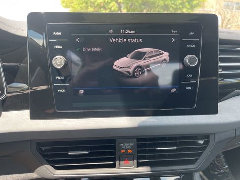 New 2025 Volkswagen Jetta SE image 20