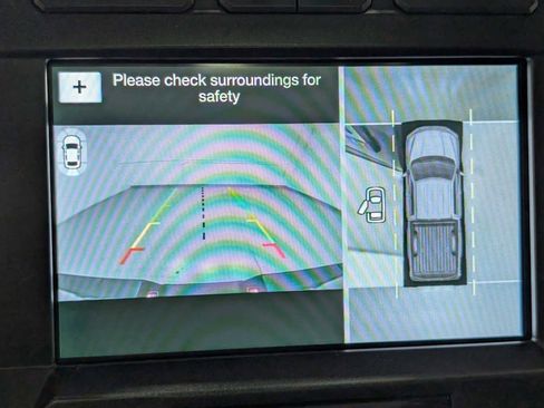 Used 2019 Ford F150 Lariat w/ Equipment Group 502A Luxury AWD/4WD image 29