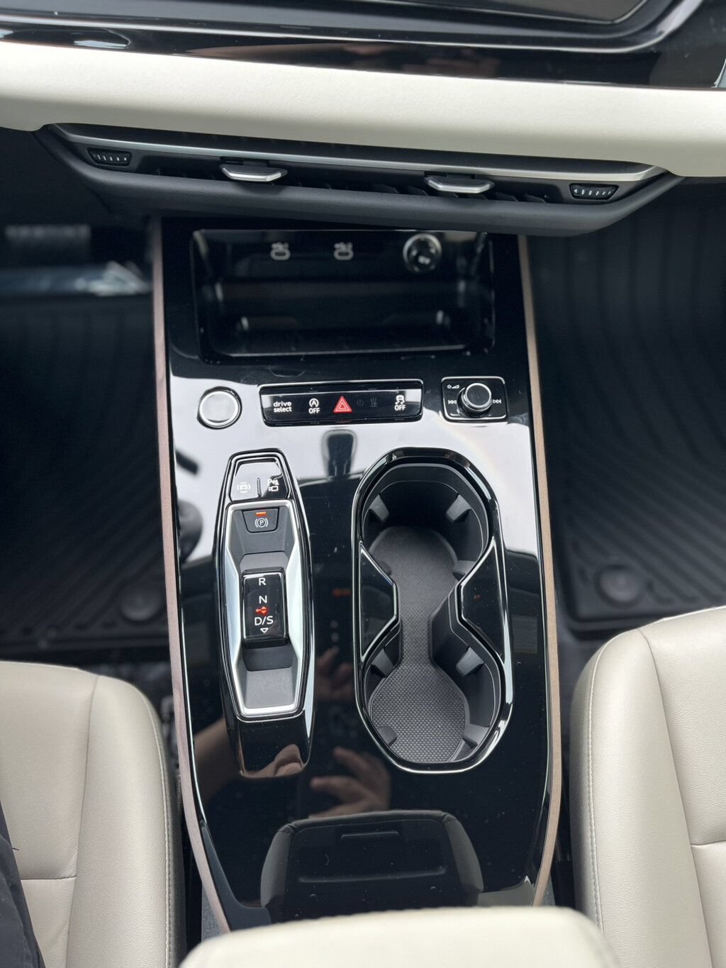 Used 2025 Audi A5 Premium w/ Convenience Package AWD/4WD image 27