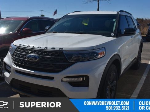 Used 2024 Ford Explorer XLT w/ Equipment Group 202A image 1