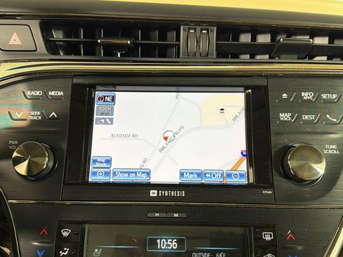 Used 2014 Toyota Avalon Limited FWD image 3