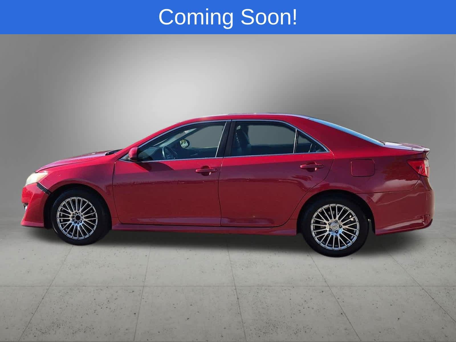 Used 2013 Toyota Camry SE FWD image 3