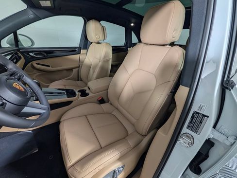 New 2026 Porsche Macan S AWD/4WD image 5