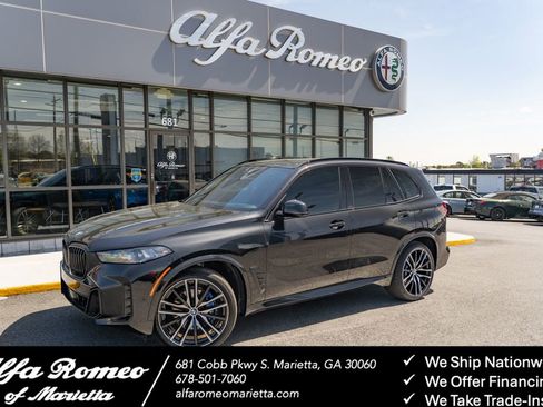 Used 2025 BMW X5 xDrive40i w/ M Sport Package image 1