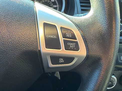 Used 2016 Mitsubishi Lancer ES FWD image 11