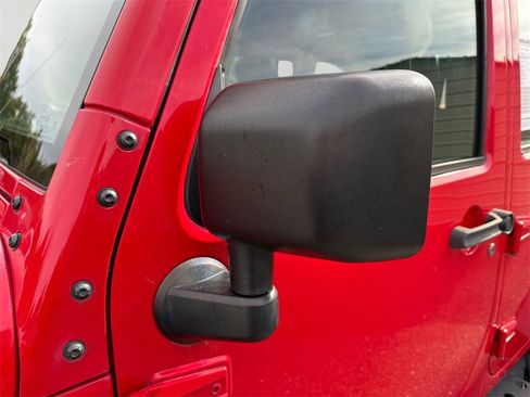 Used 2017 Jeep Wrangler Unlimited Sport w/ Connectivity Group image 11