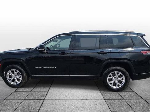 Used 2022 Jeep Grand Cherokee L Limited AWD/4WD image 8