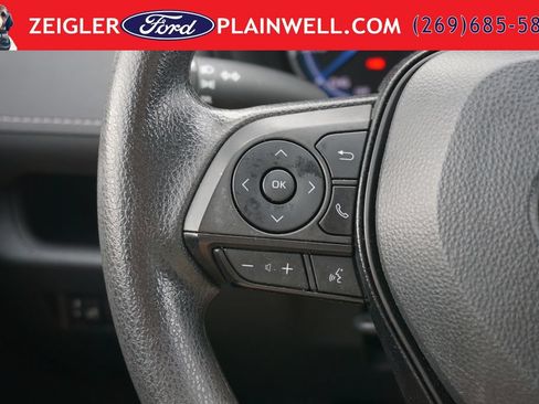 Used 2023 Toyota RAV4 LE AWD/4WD image 22
