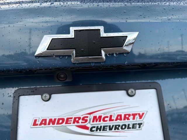 New 2027 Chevrolet Equinox LT w/ Convenience Package II FWD image 18