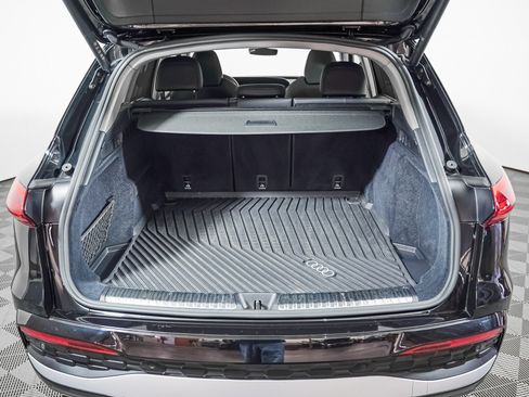 Used 2025 Audi Q5 Premium Plus AWD/4WD image 10
