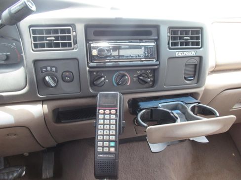 Used 2001 Ford F250 XL AWD/4WD image 27