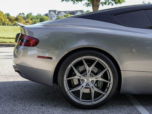Used 2005 Aston Martin DB9 Coupe RWD image 10