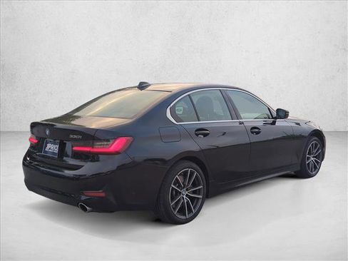 Used 2021 BMW 330i xDrive Sedan image 5