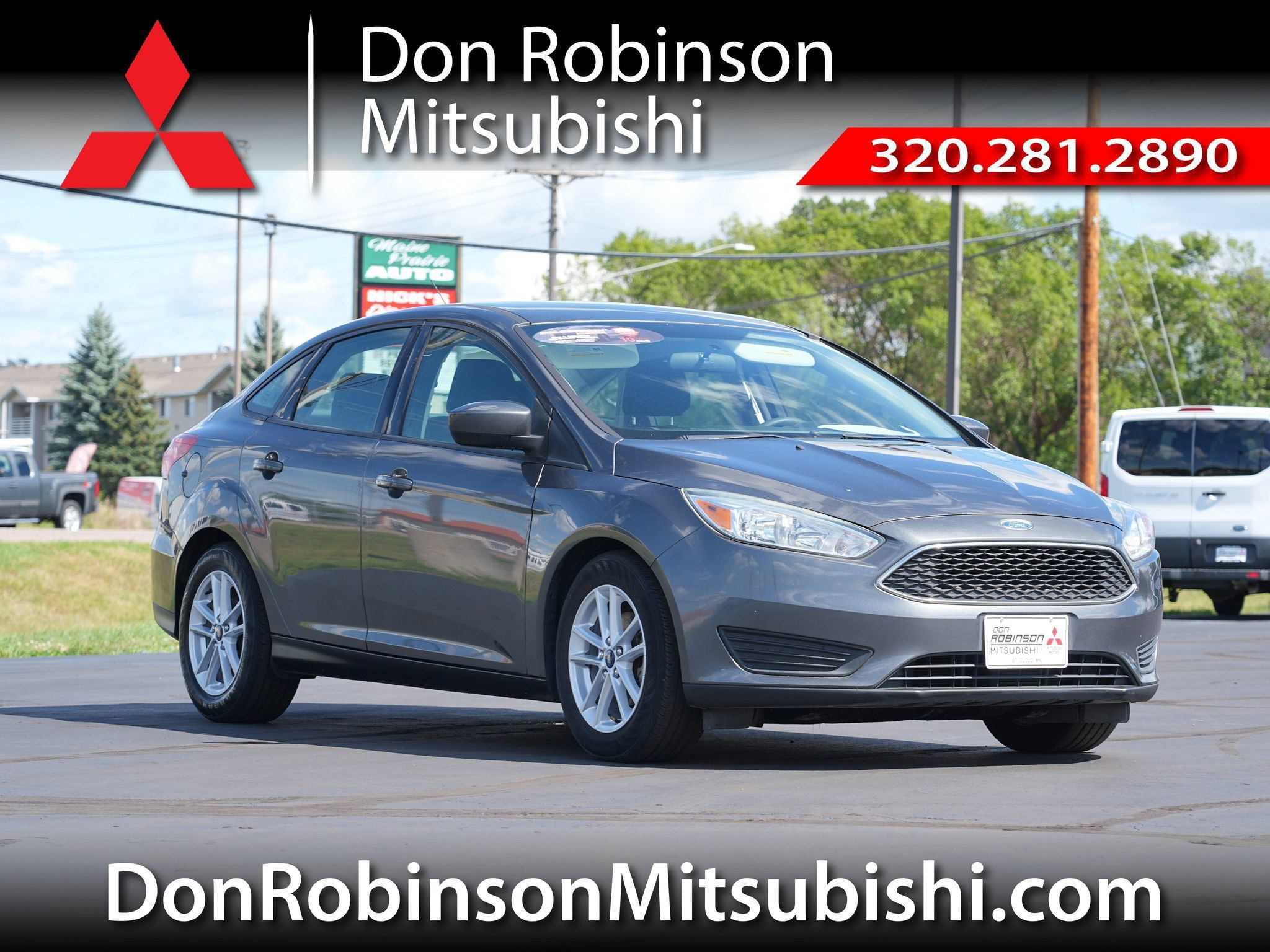 Used 2018 Ford Focus SE FWD image 1
