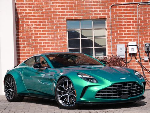 New 2026 Aston Martin V8 Vantage S RWD image 1