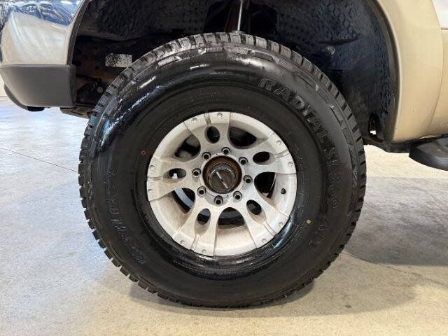 Used 2000 Ford F350 XLT AWD/4WD image 13