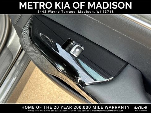 Used 2025 Kia K5 EX FWD image 41
