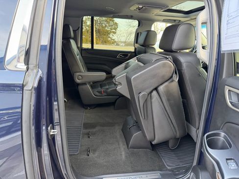 Used 2018 GMC Yukon XL Denali w/ Open Road Package image 48