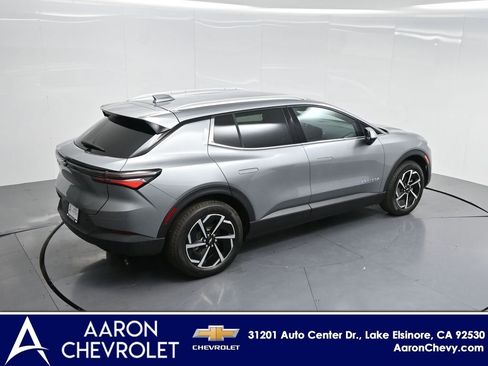 New 2026 Chevrolet Equinox EV LT image 38