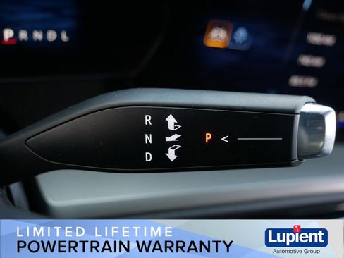 Used 2024 Chevrolet Traverse LS AWD/4WD image 21