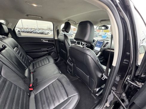 Certified 2024 Ford Edge SEL w/ Convenience Package image 15