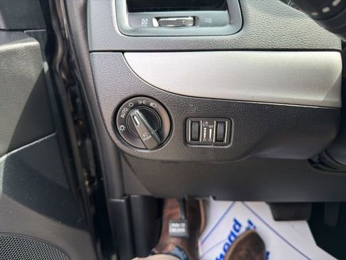 Used 2019 Dodge Grand Caravan GT image 23