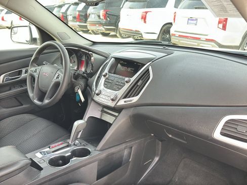 Used 2014 GMC Terrain SLE image 27