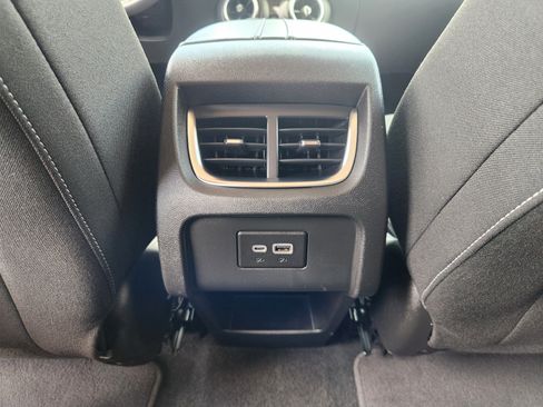 Used 2024 Chevrolet Blazer LT w/ Convenience Package FWD image 33