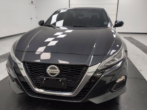 Used 2022 Nissan Altima 2.5 SV FWD image 15