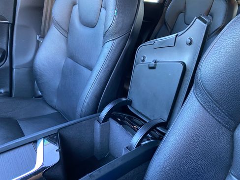 Used 2020 Volvo XC90 T6 Momentum image 63