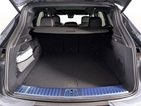 New 2026 Porsche Cayenne AWD/4WD image 17
