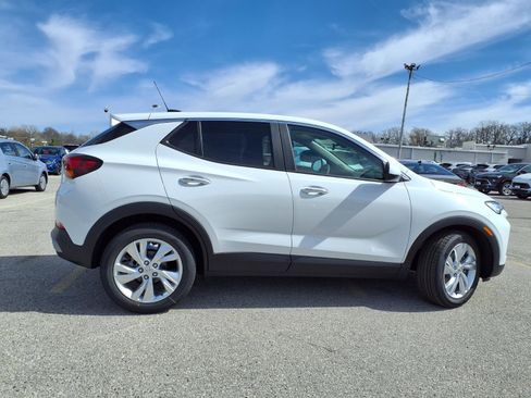 New 2026 Buick Encore GX Preferred FWD image 18