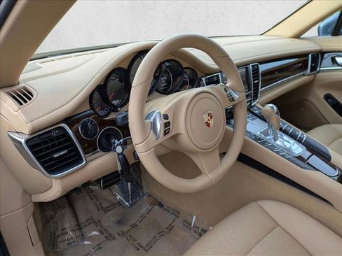 Used 2010 Porsche Panamera S image 10