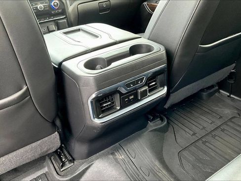 Used 2020 GMC Sierra 1500 SLT AWD/4WD image 12