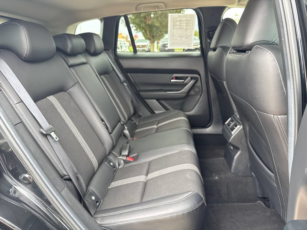 Used 2025 MAZDA CX-50 AWD 2.5 S w/ Premium Package image 32