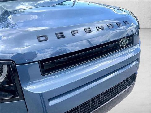 Used 2023 Land Rover Defender 90 S AWD/4WD image 29
