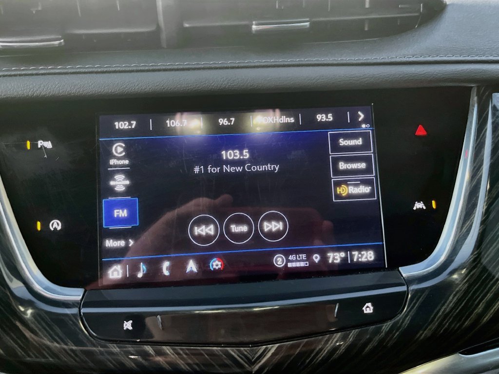 Used 2025 Cadillac XT6 Premium Luxury AWD/4WD image 15
