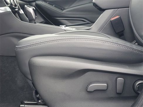 Used 2024 Subaru Forester Touring w/ Pop Package 2 image 17