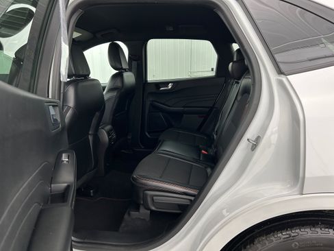 Used 2023 Ford Escape ST-Line AWD/4WD image 25