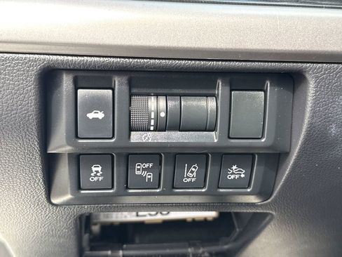 Used 2018 Subaru Legacy 2.5i Sport image 27