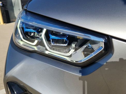 Used 2021 BMW X5 M w/ Competition Package image 8