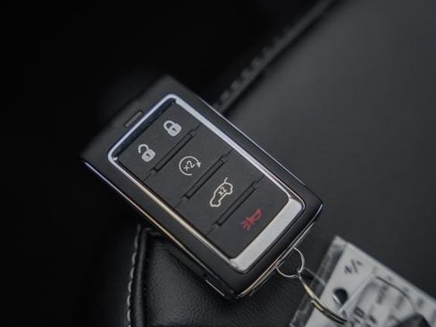 New 2026 Jeep Grand Cherokee L Limited w/ Limited Altitude Package AWD/4WD image 50