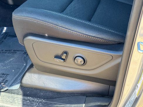 Certified 2025 RAM 1500 Big Horn image 19