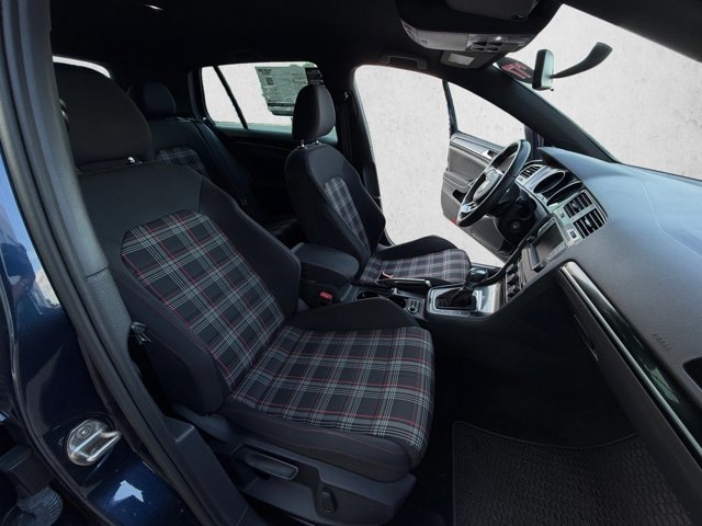 Used 2017 Volkswagen GTI S FWD image 18