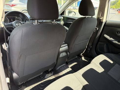 Used 2023 Nissan Sentra SV w/ All-Weather Package FWD image 17